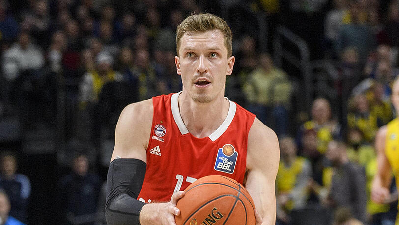 Aus dem Audi Dome wird der BMW Park: Nationalspieler Andreas Obst soll dort mithelfen, dass die Liaison FC Bayern Basketball und BMW gelingt. Aus dem Audi Dome wird der BMW Park: Nationalspieler Andreas Obst soll dort mithelfen, dass die Liaison FC Bayern Basketball und BMW gelingt.