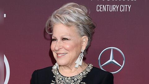 Bette Midler ist bis heute eine der erfolgreichsten Entertainerinnen aller Zeiten. Bette Midler ist bis heute eine der erfolgreichsten Entertainerinnen aller Zeiten.