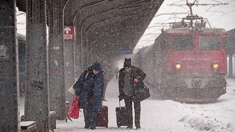 Auch der S&uuml;dosten Europas hatte mit massiven Problemen durch den Schneefall zu k&auml;mpfen.