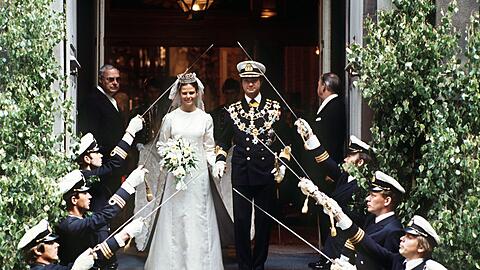 Traumhochzeit in Stockholm: Am 19. Juni 1976 geben sich König Carl XVI. Gustaf und Silvia das Jawort. (Archivbild) Traumhochzeit in Stockholm: Am 19. Juni 1976 geben sich König Carl XVI. Gustaf und Silvia das Jawort. (Archivbild)