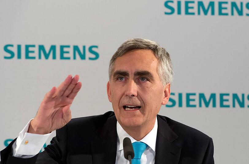 Nummer 4: 2011 verdiente Siemens-Chef Peter Löscher 8,623 Millionen Euro. Im Februar 2013 hat Löscher ein Programm angekündigt, durch das Siemens bis 2014 sechs Milliarden Euro sparen will. Die Angaben für 2011 sind nach Berechnungen des "Manager Magazin" inklusive sogenannter langfristiger Vergütungsbestandteile.