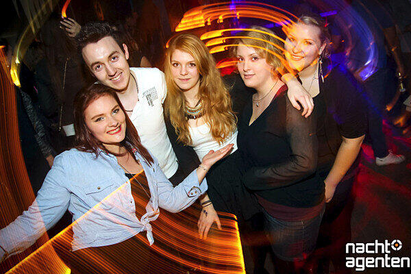 Die besten Party-Bilder vom Samstag. Hier im Gecko Club.