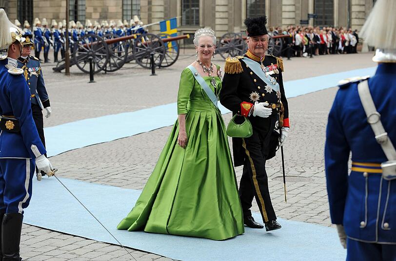 Königin Margrethe und Prinz Henrik von Dänemark bei der Schweden-Hochzeit von Victoria und Daniel im Juni 2010