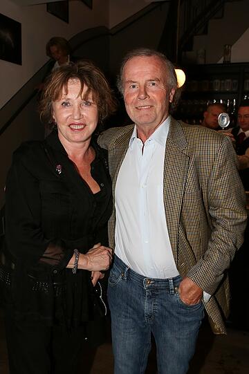 Gut gelaunt: Dunja Siegel und Eckart Freiherr von Luttitz.