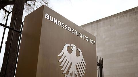 Der Bundesgerichtshof (BGH) erklärt die Autokredit-Klausel bei Mercedes für unwirksam.
