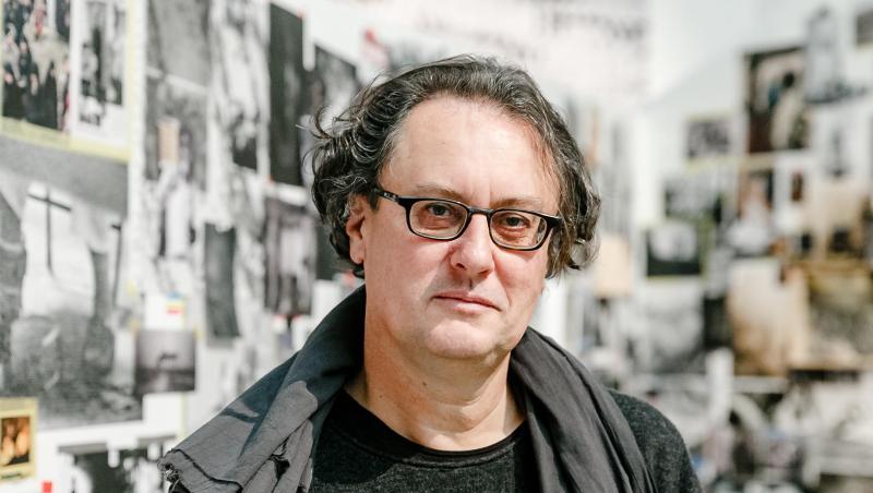 Der italienische Magnum-Fotograf Paolo Pellegrin im Haus der Photographie in Hamburg. Der italienische Magnum-Fotograf Paolo Pellegrin im Haus der Photographie in Hamburg.