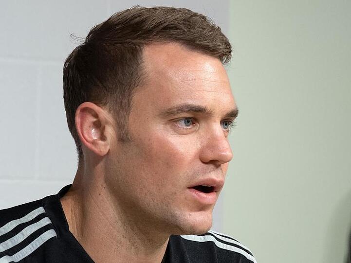 Macht sich wegen der Corona-Krise Gedanken über einen Gehaltsverzicht beim FC Bayern: Manuel Neuer.