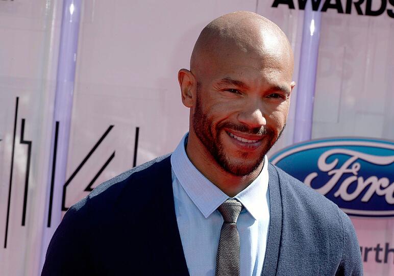 Schauspieler Stephen Bishop auf dem roten Teppich bei den Black Entertainment Television Awards in Los Angeles.