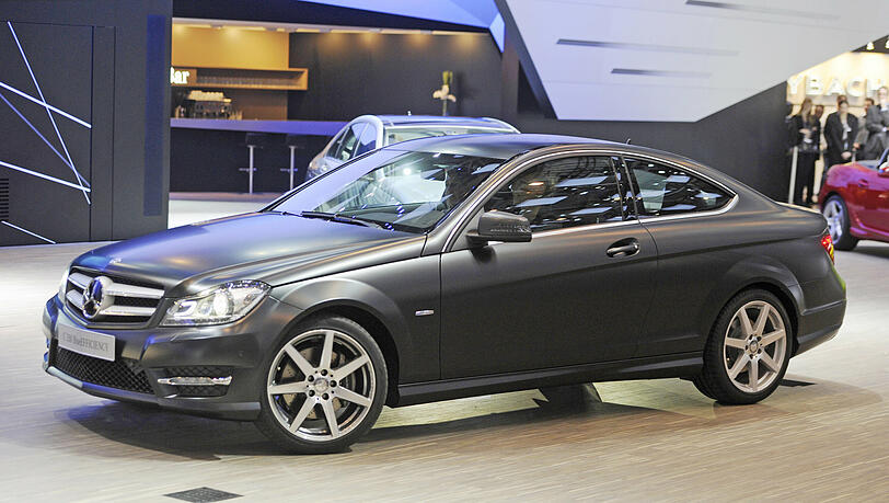Elegant und sportlich: Die neue Mercedes C-Klasse. Elegant und sportlich: Die neue Mercedes C-Klasse.