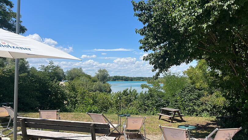 Direkt am See. Direkt am See.