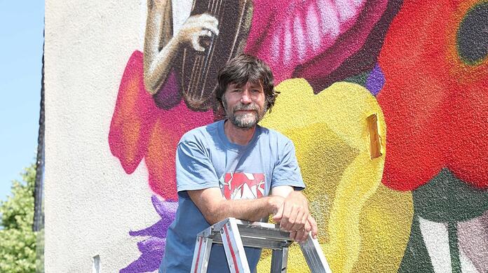 Der Graffitikünstler Loomit (54) ist in Buchloe aufgewachsen. Mit bürgerlichem Namen heißt er Mathias Köhler.