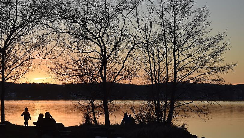 Ein Spaziergang am Starnberger See und danach ins Museum! Ein Spaziergang am Starnberger See und danach ins Museum!