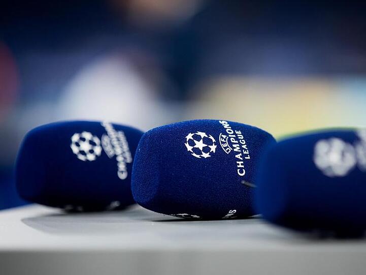 Das Champions-League-Finale 2022 wird wieder im Free-TV zu sehen sein.