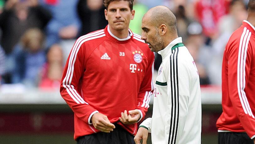 Im Trainingslager in Riva war Mario Gomez noch dabei. Im Trainingslager in Riva war Mario Gomez noch dabei.