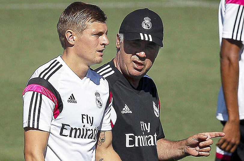 August 2014: Toni Kroos (links) und Trainer Carlo Ancelotti gemeinsam in Diensten von Real Madrid.