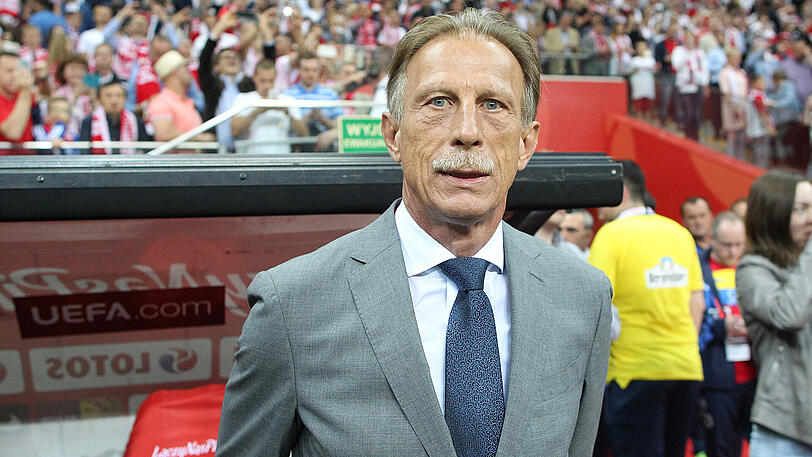 Christoph Daum ist nicht mehr Fußball-Nationaltrainer Rumäniens.