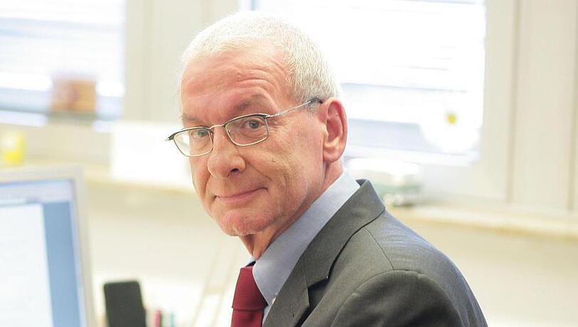 Peter Zwegat macht sich bald wieder an die Arbeit Peter Zwegat macht sich bald wieder an die Arbeit