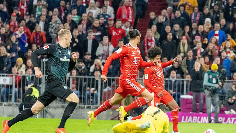 Dieses Zusammenspiel freut Julian Nagelsmann – Sané legt quer für Gnabry Dieses Zusammenspiel freut Julian Nagelsmann – Sané legt quer für Gnabry