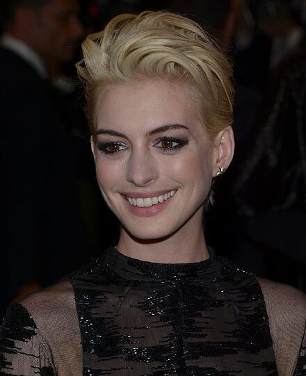 Anne Hathaway