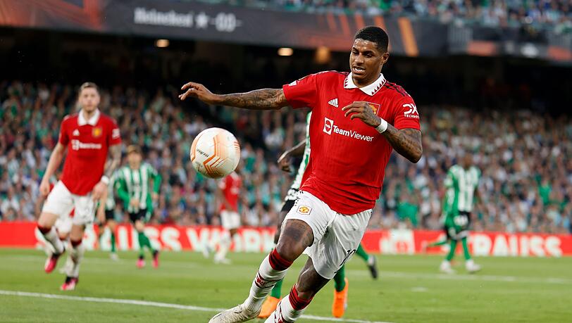 Marcus Rashford und Manchester United stehen im Viertelfinale.