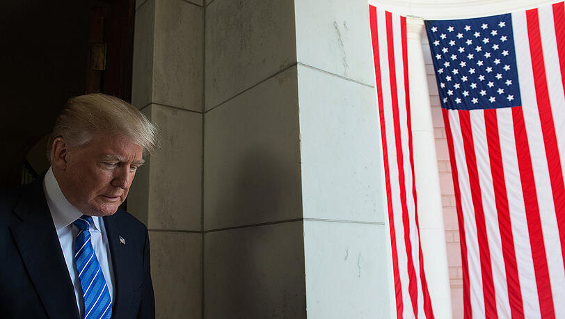Wird gegen ihn ermittelt? Einem US-Zeitungsbericht zufolge steht auch US-Präsident Trump unter Beobachtung. Wird gegen ihn ermittelt? Einem US-Zeitungsbericht zufolge steht auch US-Präsident Trump unter Beobachtung.