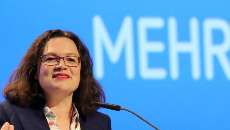 Die Sozialdemokraten gewannen zwei Punkte hinzu. Die Sozialdemokraten gewannen zwei Punkte hinzu.
