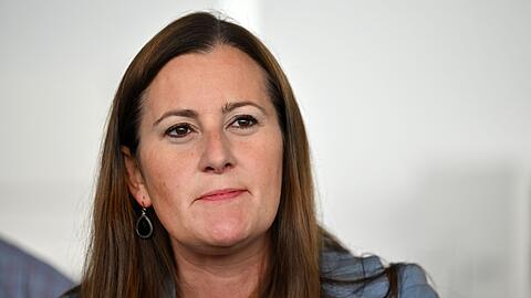 Linken-Chefin Janine Wissler spricht sich für die Einführung einer Vier-Tage-Woche aus.