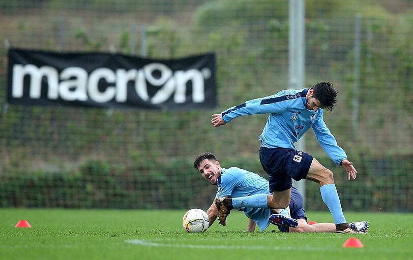 Vormittagstraining im Regen, Ankunft von Oberlöwe Peter Cassalette, kräfteraubender Zirkel am Nachmittag: Sehen Sie hier die Bilder vom dritten Tag des TSV 1860 in Estepona.