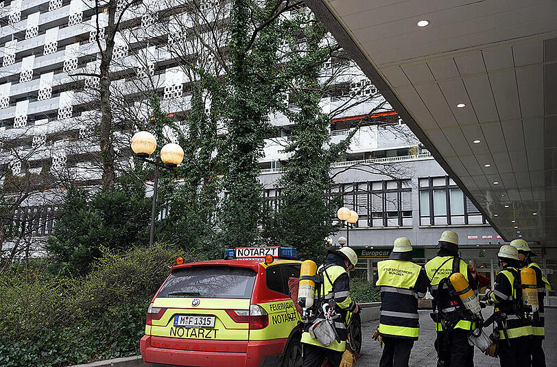 In der Sauna des Sheraton München Arabellapark ist ein Feuer ausgebrochen.