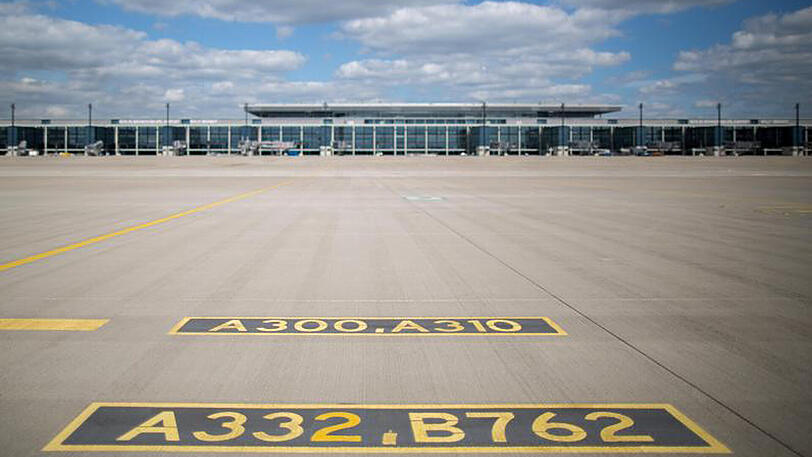 Der Flughafen Berlin Brandenburg Willy Brandt sollte eigentlich vor fünf Jahren in Betrieb gehen.