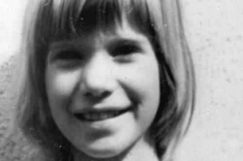 Die erst zehnjährige Ursula Herrmann ist 1981 qualvoll in einer Holzkiste erstickt.
