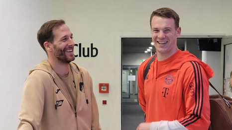 Im Gespr&auml;ch mit TSG-Keeper Oliver Baumann: Manuel Neuer.
