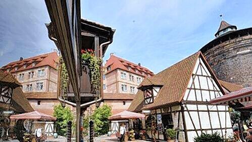 Nach langen Querelen gerettet: Der Handwerkerhof soll im Frühjahr wieder eröffnet werden. Nach langen Querelen gerettet: Der Handwerkerhof soll im Frühjahr wieder eröffnet werden.