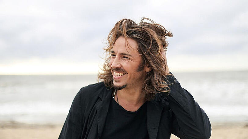 Gil Ofarim veröffentlicht am 28. Februar sein neues Album "Alles auf Hoffnung".