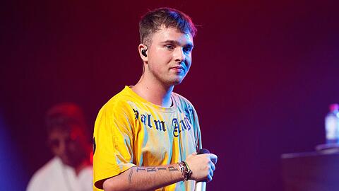 Mike Singer ist die deutsche Version von Justin Bieber und tritt 2022 bei "Let's Dance" an.