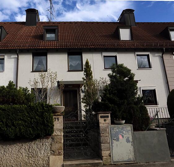 In diesem Haus wohnte Karolina B.