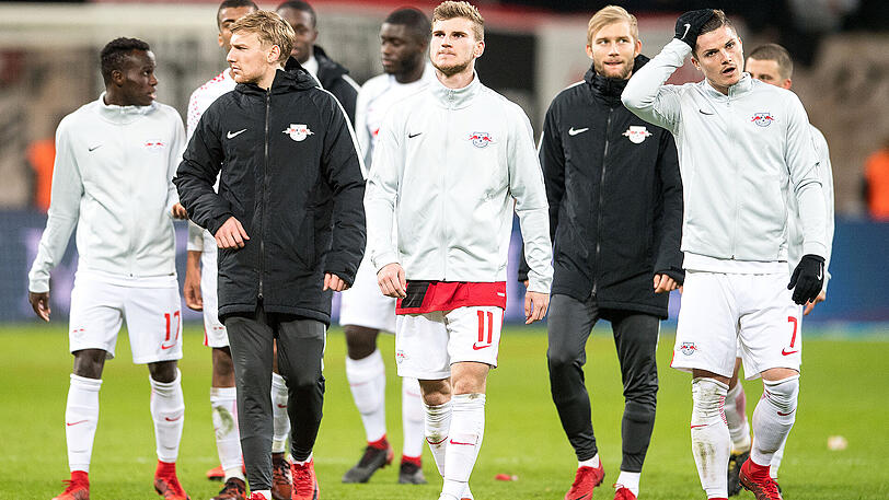 Ernüchterung bei den Leipzigern, die es nach Führung nur zu einem 2:2 gegen Bayer Leverkusen schafften und weiter hinter den Bayern herhinken.