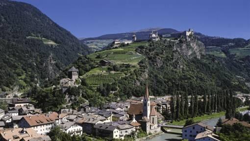 Das Eisacktal bietet sowohl Extrembikern als auch Genussradlern die ultimative Biketour. Das Eisacktal bietet sowohl Extrembikern als auch Genussradlern die ultimative Biketour.
