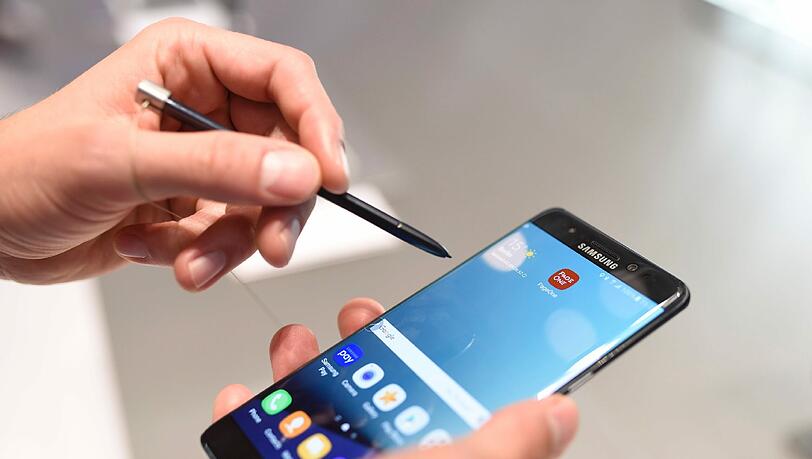 Samsung Galaxy Note 7: Vom Super-Smartphone zum Hersteller-Alptraum. Samsung Galaxy Note 7: Vom Super-Smartphone zum Hersteller-Alptraum.