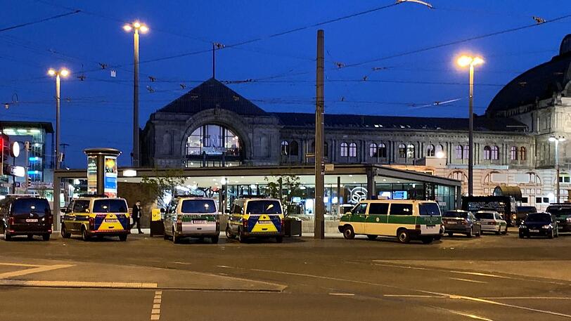 Zwei Stunden nach der ersten Schlägerei trafen sich die Jugendlichen erneut am Hauptbahnhof.