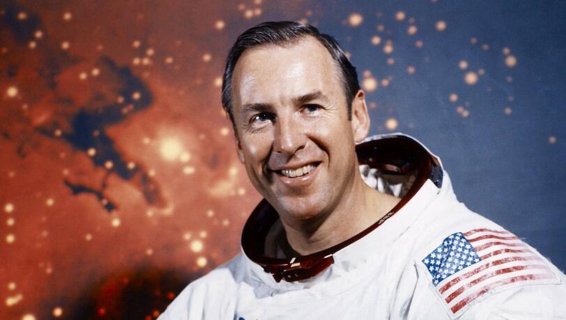 Jim Lovell ist im Alter von 97 Jahren in Illinois verstorben.