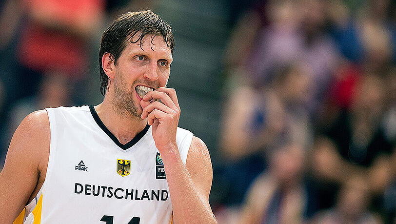 NBA-Superstar Dirk Nowitzki bei der Basketball-EM: So können Sie die deutsche Mannschaft live sehen. NBA-Superstar Dirk Nowitzki bei der Basketball-EM: So können Sie die deutsche Mannschaft live sehen.