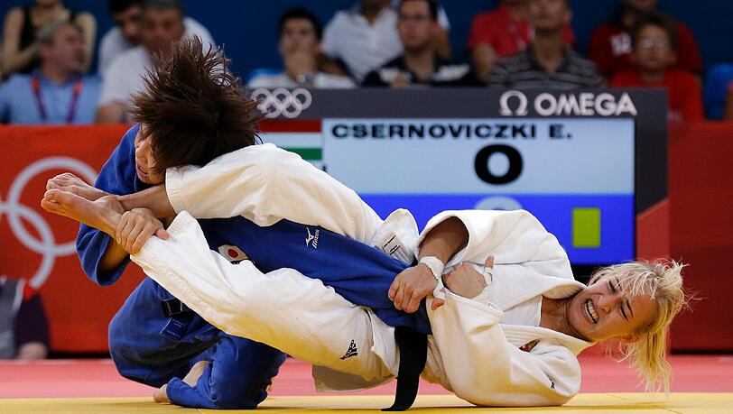 Holte sich noch Bronze, nachdem sie zuvor das Bewusstsein verloren hatte: Eva Csernoviczki Holte sich noch Bronze, nachdem sie zuvor das Bewusstsein verloren hatte: Eva Csernoviczki