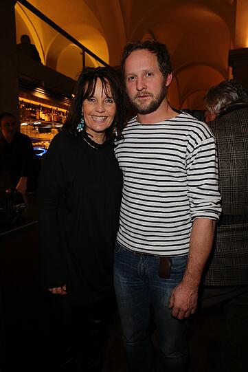 Auch dabei: Oscar-Gewinnerin Caroline Link mit Maximilian Brückner.