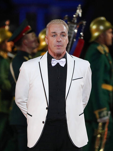 Gegen Rammstein-Sänger Till Lindemann wurden zuletzt schwere Vorwürfe des sexuellen Missbrauchs laut.