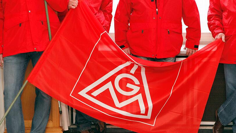 Die IG Metall hat zuletzt Mitglieder gewonnen und fühlt sich gestärkt für die Tarifrunde. Genaue Forderungen gibt’s noch nicht. Die IG Metall hat zuletzt Mitglieder gewonnen und fühlt sich gestärkt für die Tarifrunde. Genaue Forderungen gibt’s noch nicht.