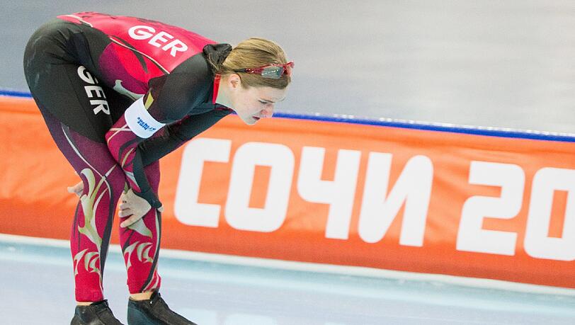 Der erste test von Jenny Wolf in Sotschi ging daneben. Der erste test von Jenny Wolf in Sotschi ging daneben.