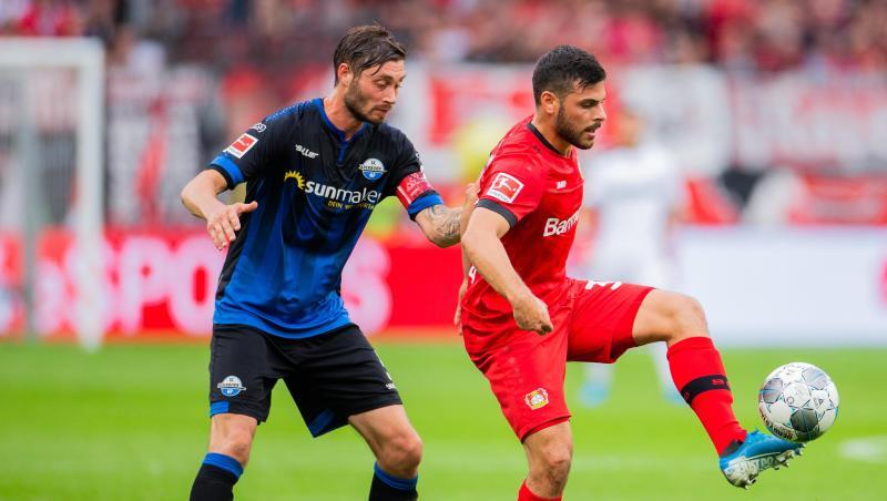 Die Aufsteiger aus Paderborn um Christian Strohdiek verloren knapp gegen Kevin Volland (r) und Co. Die Aufsteiger aus Paderborn um Christian Strohdiek verloren knapp gegen Kevin Volland (r) und Co.