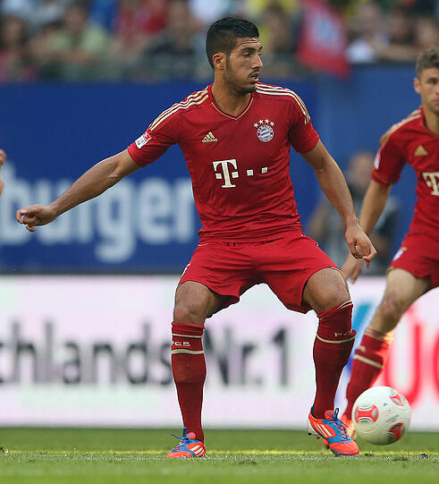 EMRE CAN UND MITCHELL WEISER: Die zwei 18-Jährigen haben Heynckes bisher sehr überzeugt in der Vorbereitung. Über Can sagte Trainer Heynckes: &bdquo;Der Junge ist mit 18 Jahren so ein großartiges Talent. Er wird in dieser Saison zu seinen Einsätzen kommen.&rdquo; Sowohl Can, eigentlich zentraler Mittelfeldspieler, als auch Weiser, eigentlich offensiver Flügelspieler, können auch als Linksverteidiger spielen.