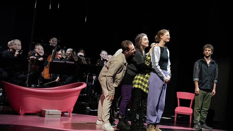 "Die Erde über mir" in der Schauburg. "Die Erde über mir" in der Schauburg.